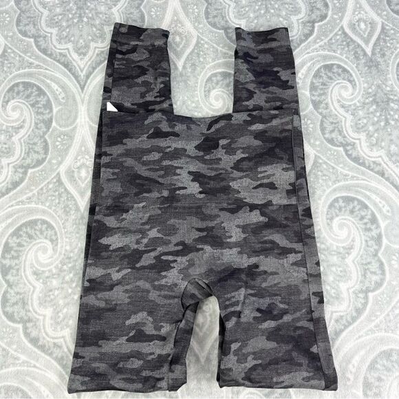 Spanx Look At Me Now Full Length Leggings - Picture 5 of 6